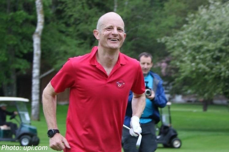 A Quick 12-Hour Game of Golf